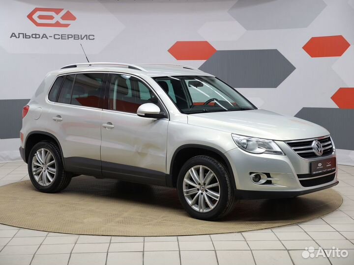 Volkswagen Tiguan 2.0 AT, 2010, 245 000 км