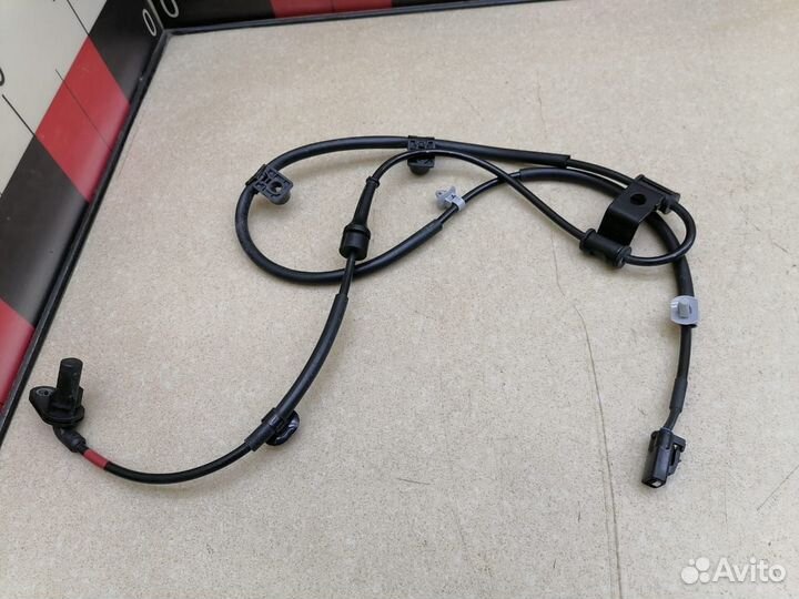 Датчик абс передний правый Хюндай сантафе