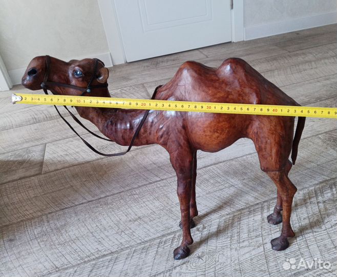 Статуэтка верблюд