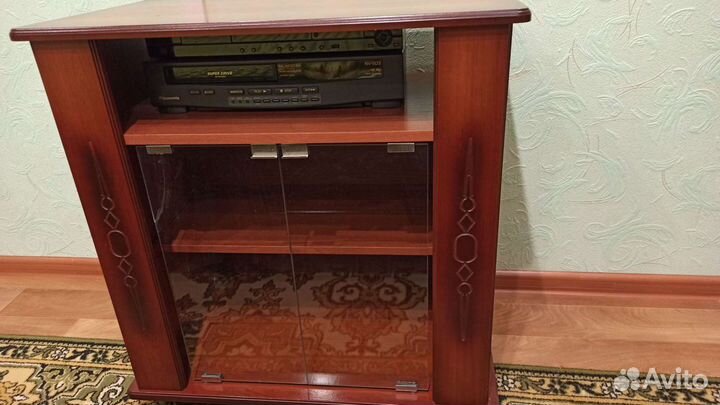 Тумба под телевизор бу