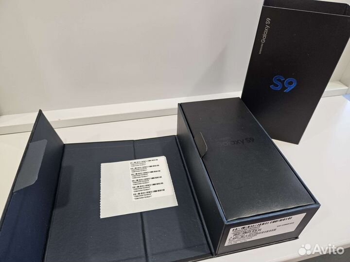 Телефон samsung galaxy s9
