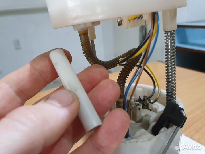 Бензонасос фольксваген поло 2016 год