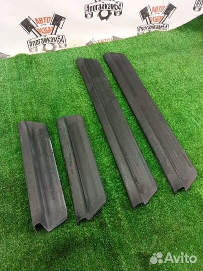 Накладки порогов Nissan Cefiro A32 VQ20DE 1996