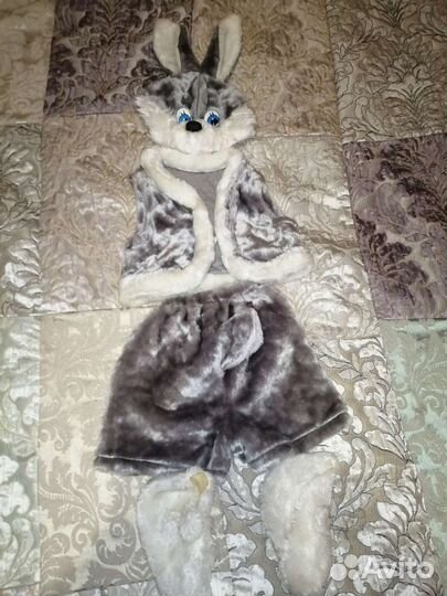 Новогодний костюм зайчик