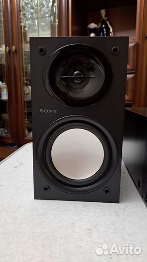 Муз.центр Sony.Флешка. Звук Космос.Внешне Солидный