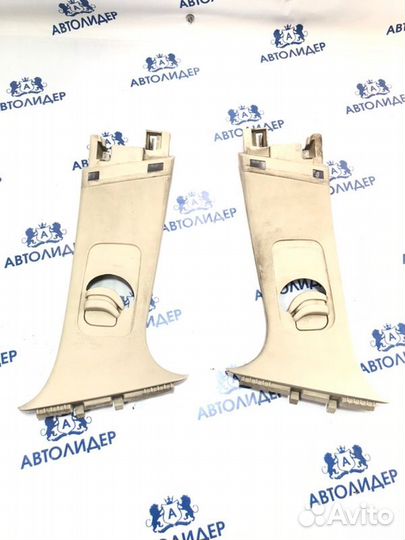 Обшивка центральной стойки Citroen C4 хетчбэк 5ти