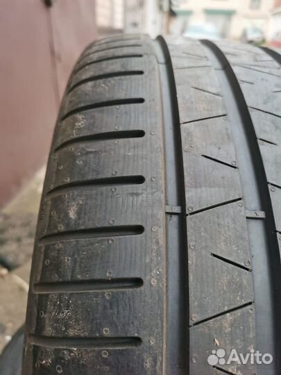 Pirelli P Zero Corsa 305/30 R20 103Y