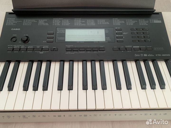 Синтезатор casio