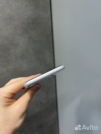 iPhone xr white 64gb Бу sim esim imei7906