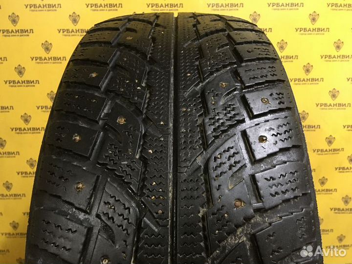 Marshal I'Zen RV Stud KC16 225/55 R18 102T