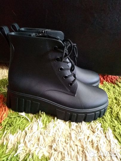 Ботинки резиновые 41-42 (27см)