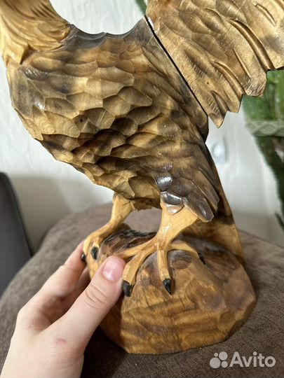 Орел деревянный (ручная работа, лак)