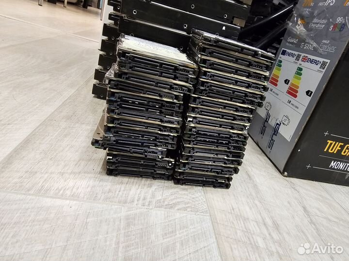 Жесткие диски HDD (Много)