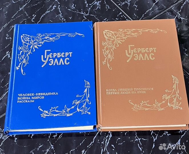 Книги различных жанров