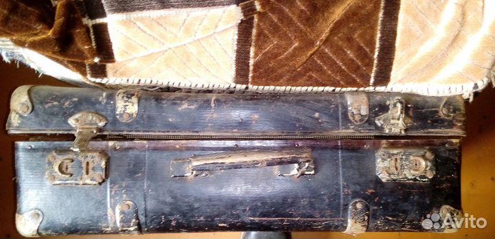 Чемодан- ретро