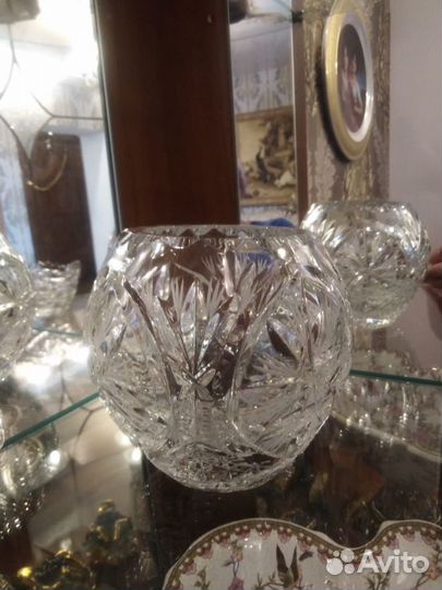 Ваза хрустальная