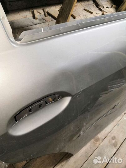Дверь задняя правая Renault logan 1