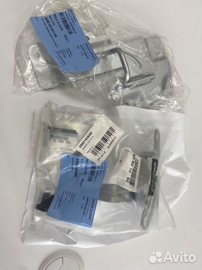 Замок капота Renault Kaptur / Duster