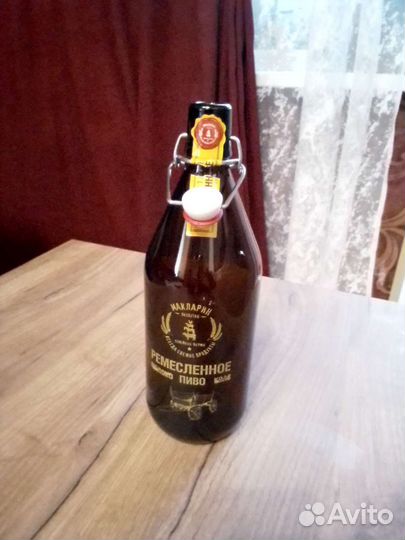 Стеклянная бугельная бутылка 1 л