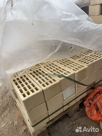 Остатки строительного материала