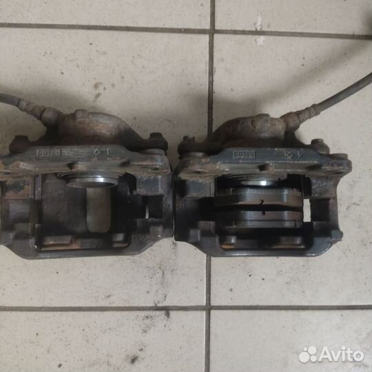 Суппорт тормозной передний renault megane 2