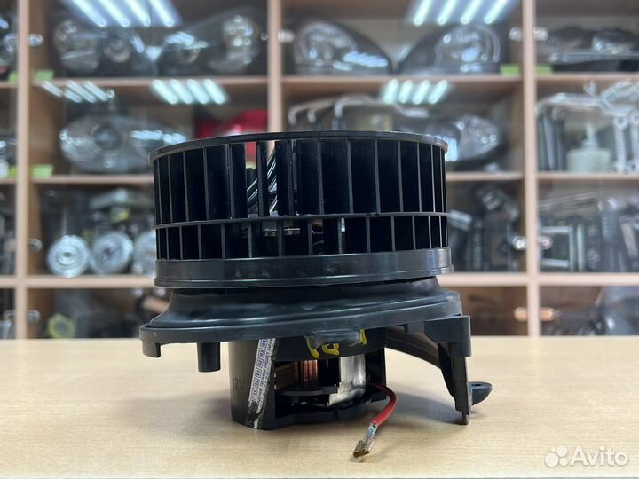 Мотор печки Мерседес / Mercedes W202