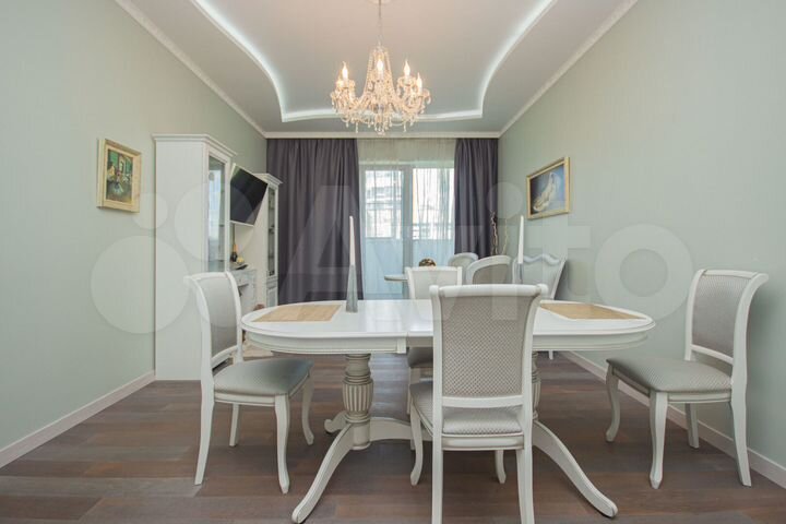 2-к. квартира, 76,2 м², 2/6 эт.