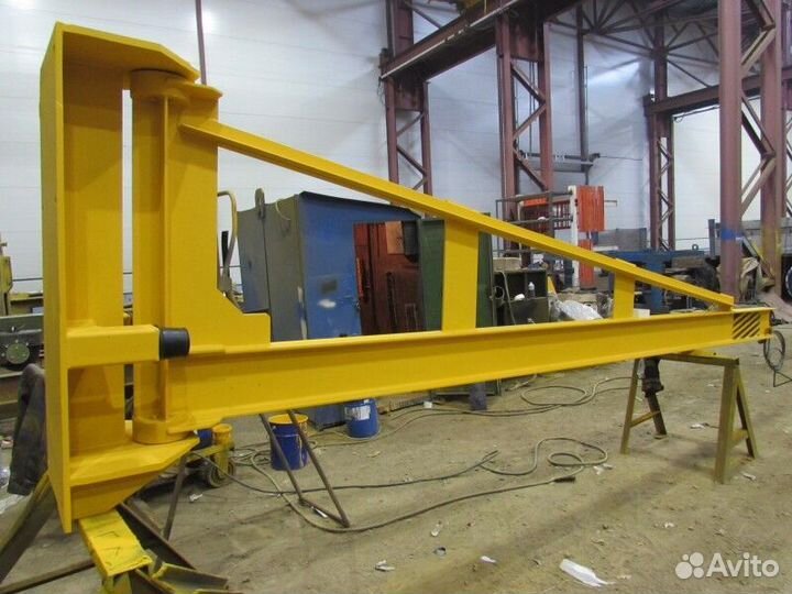 Настенный консольный кран