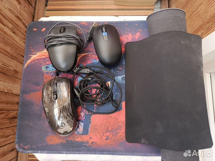 Коврик для мышки и сами мышки