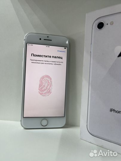 iPhone 8, 64 ГБ