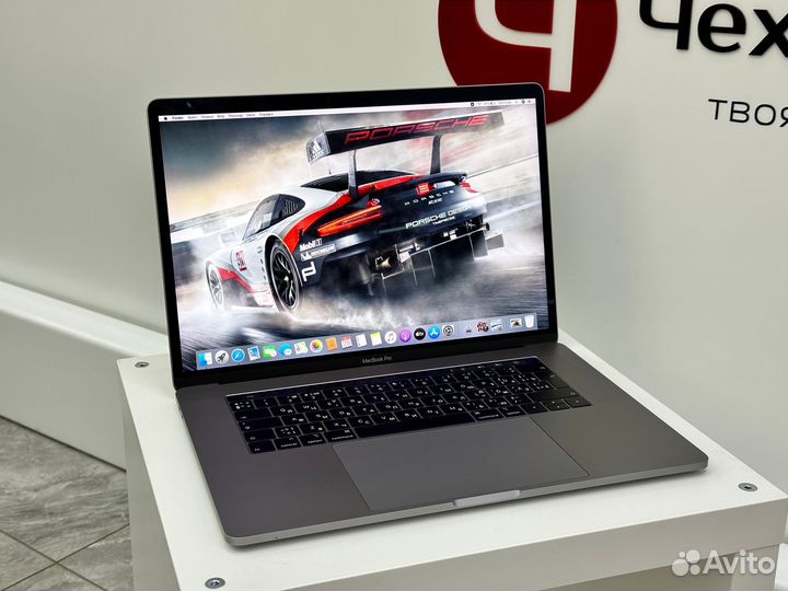 MacBook Pro 15 2019 Touch Bar SSD 1Tb i7 16гб Топ