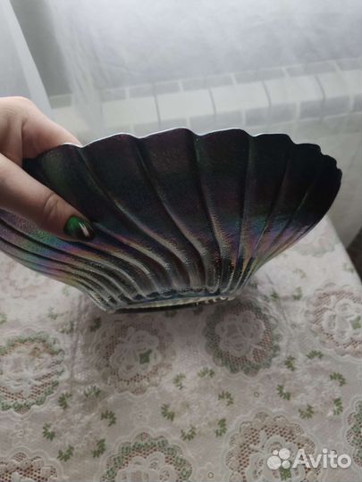 Ваза для фруктов из цветного стекла