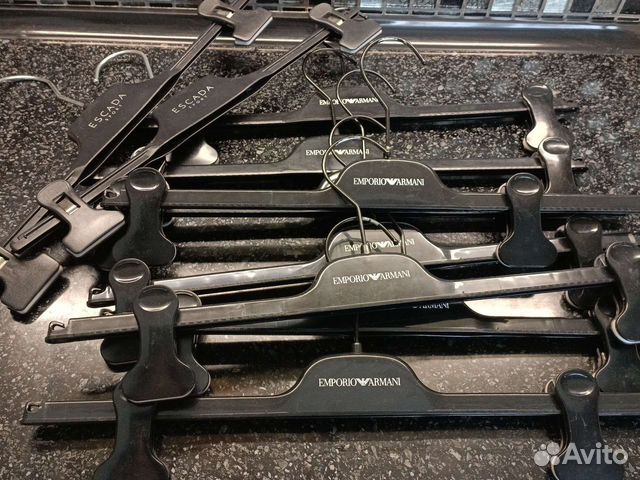 Вешалки плечики брендовые Emporio Armani