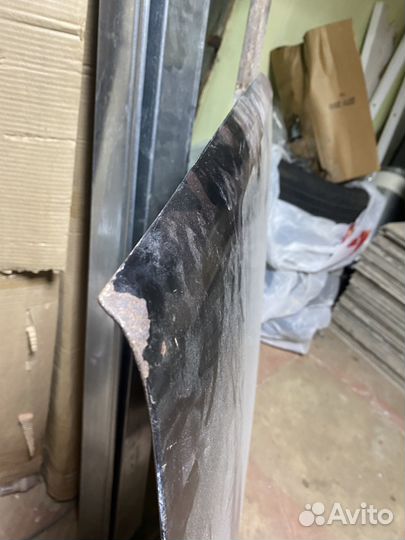 Капот Volkswagen Golf 2