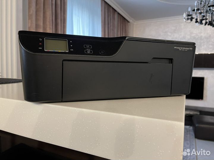 Цветной лазерный принтер HP бу