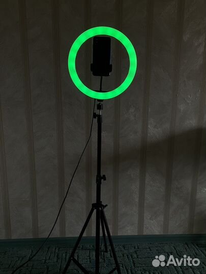 Кольцевая лампа со штативом