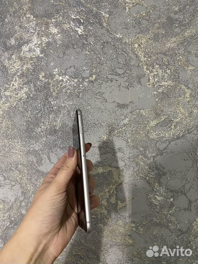iPhone 6S Plus, 64 ГБ