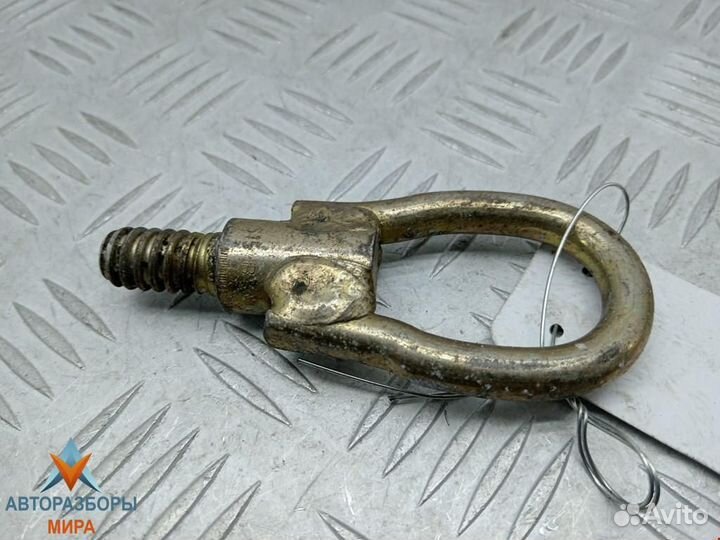 Крюк буксировочный Volkswagen Golf GTI 3 1992