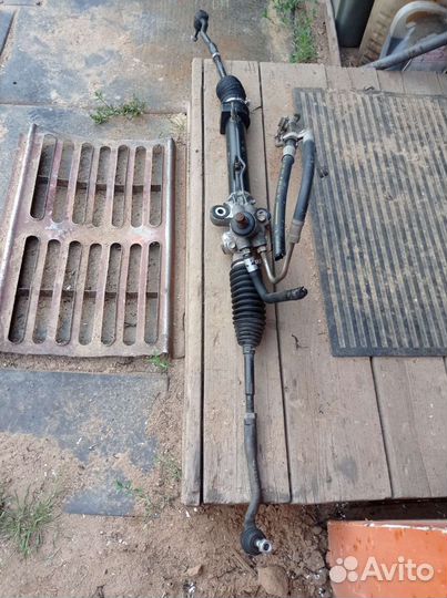 Рулевая рейка тойота Гайя