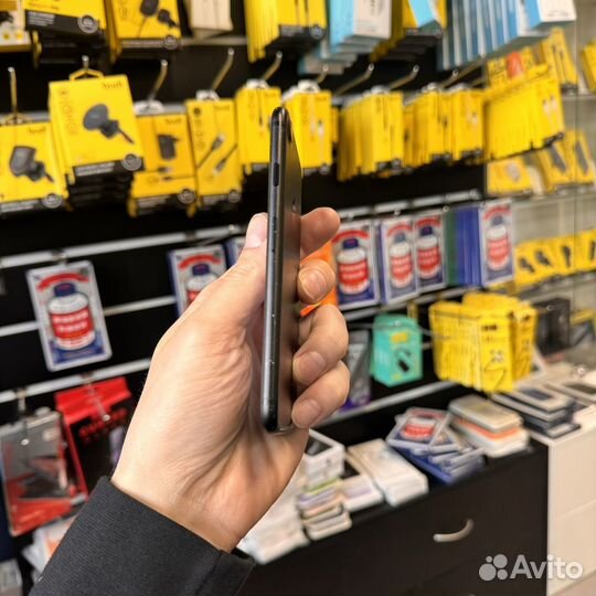iPhone 7, 128 ГБ