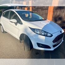 Ford Fiesta 1.6 MT, 2018, 53 000 км, с пробегом, цена 1 050 000 руб.