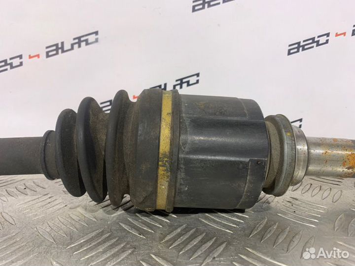 Приводной вал передний правый Mitsubishi Asx 1 1.8