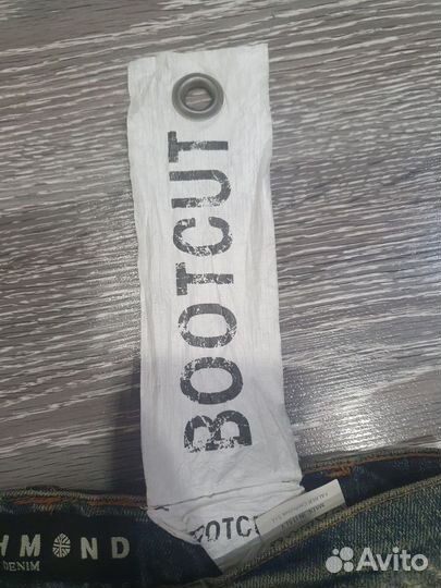 Джинсы John richmond