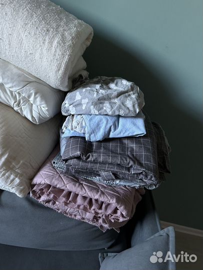 Одеяло и подушки