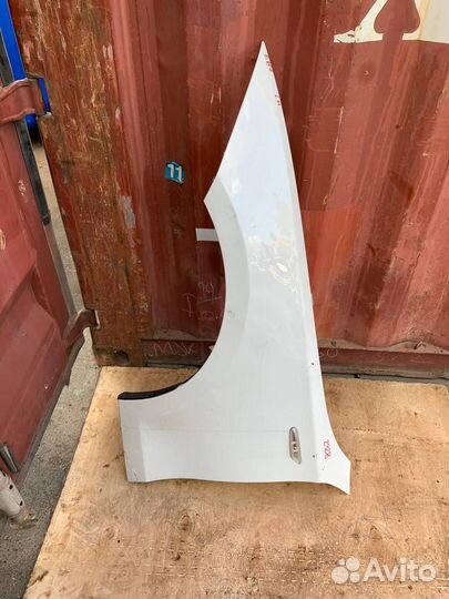 Крыло переднее левое бмв 1 серии Е87