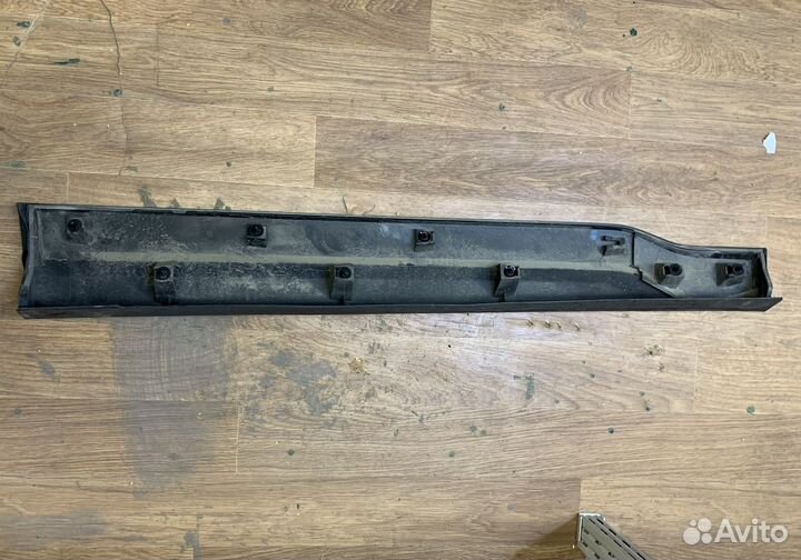 Молдинг передней левой двери Forester SK