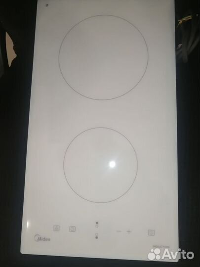 Варочная панель индукционная белая Midea бу