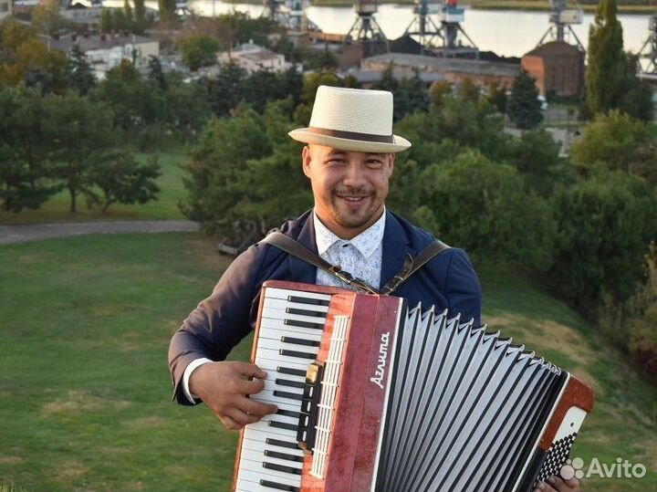 Баянист, Аккордеонист,гармонист
