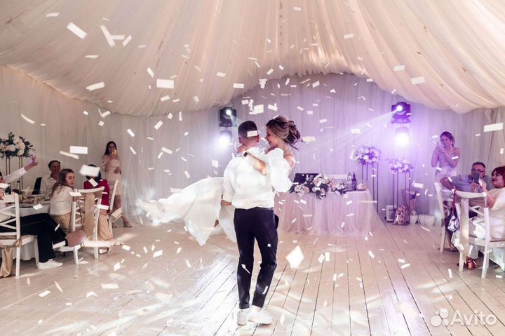 Пушка конфетти Тяжелый дым Холодные фонтаны Свет