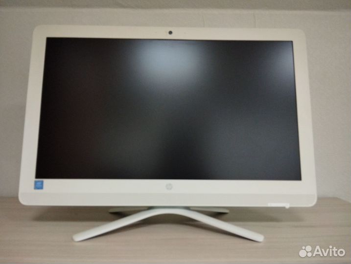 Моноблок HP TPC-Q032-24